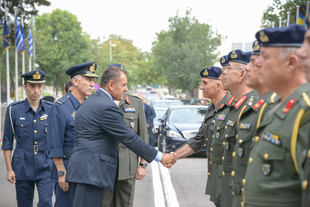 Επίσκεψη ΥΕΘΑ Νικόλαου Παναγιωτόπουλου στο Γ’ Σώμα Στρατού - Φωτογραφία 3