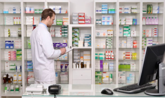Δυσκολίες στη συμφωνία Υπουργείου Υγείας με τα Φαρμακεία για τα φάρμακα υψηλού κόστους - Φωτογραφία 1