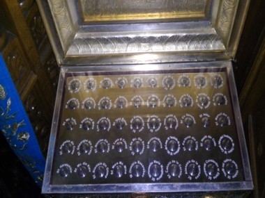 Φωτογραφίες Ιερών Λειψάνων του Αγίου Νεκταρίου - Φωτογραφία 33