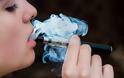 Ατμιστές: η Ν. Υόρκη απαγορεύει τα ηλεκτρονικά τσιγάρα με γεύσεις