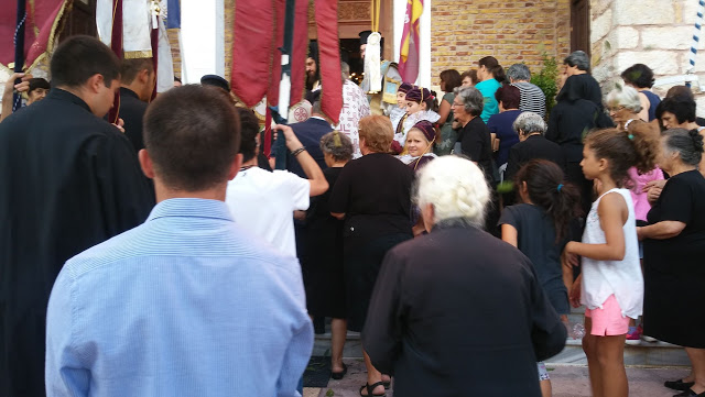 ΤΩΡΑ: Η ΠΑΛΑΙΡΟΣ υποδέχθηκε το Λείψανο του Αγίου Νεκταρίου | ΦΩΤΟ - Φωτογραφία 5