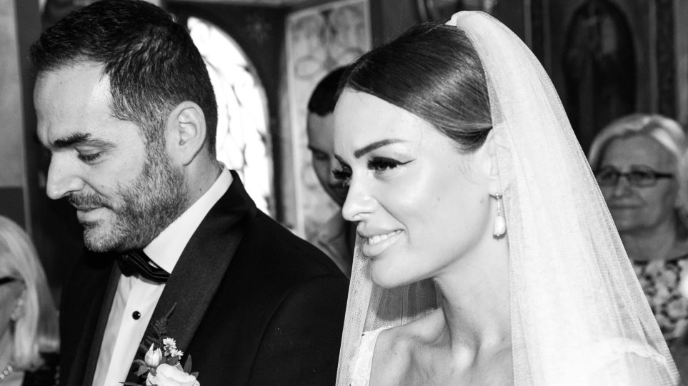 Λαμπερός γάμος στην Κηφισιά για τον κομμωτή Βασίλη Διαμαντόπουλο - Φωτογραφία 1