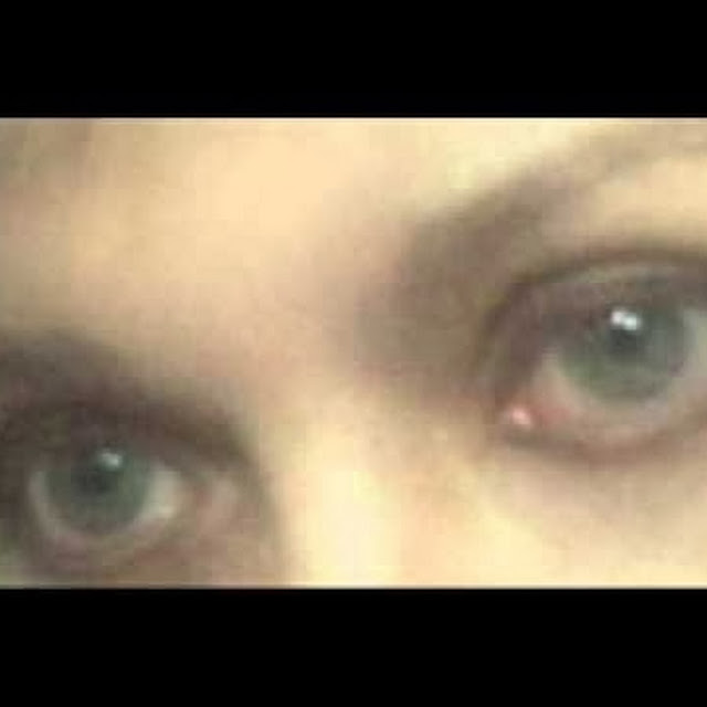Νέο βίντεο - ΝΤEΪΒΙΝΤ ΑΪΚ: Σατανισμός-Παιδοφιλία - Φωτογραφία 1