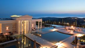 Το «έξυπνο χρήμα» αγοράζει ξενοδοχεία στην Ελλάδα - Φωτογραφία 1