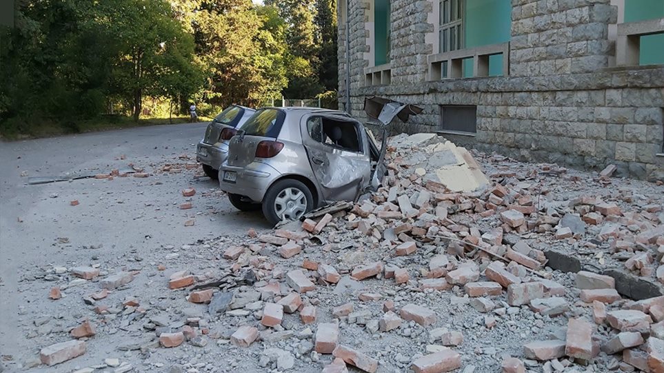Σεισμός 5,6 Ρίχτερ στην Αλβανία: Κατέρρευσαν κτίρια - Φωτογραφία 1