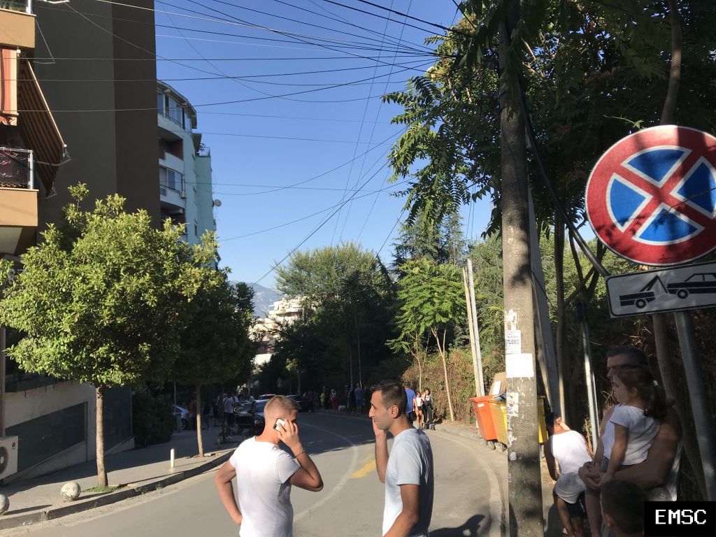 Διπλό χτύπημα του Εγκέλαδου στην Αλβανία - Συγκλονιστικές εικόνες - Φωτογραφία 5