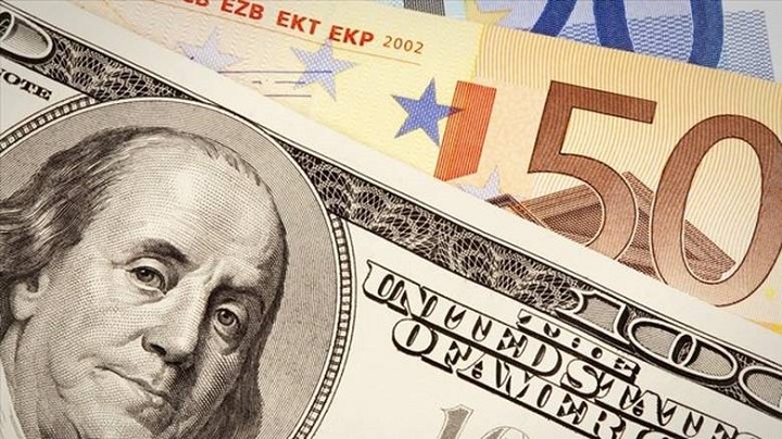 Ευρώ: Βουτιά κάτω από το 1,10 δολ. - Φωτογραφία 1