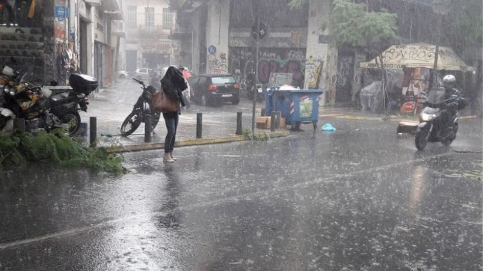 Ισχυρές καταιγίδες και χαλάζι - Φωτογραφία 1