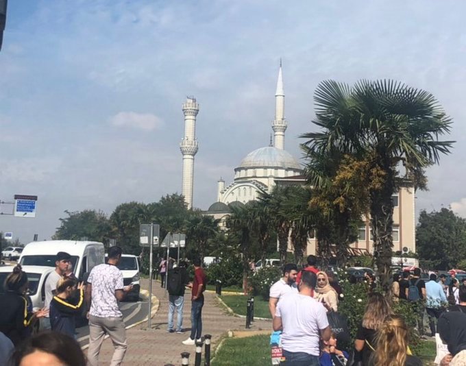 Ισχυρός σεισμός ταρακούνησε την Κωνσταντινούπολη - Φωτογραφία 1