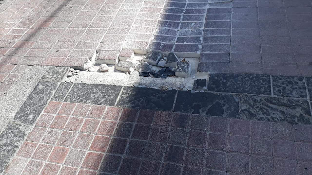 Επικίνδυνη παγίδα στην οδό Δαμασκηνού - φώτος - Φωτογραφία 2