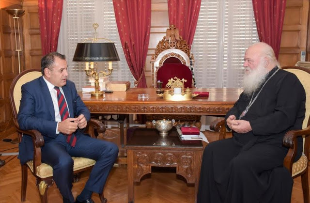 Συνάντηση ΥΕΘΑ Νικόλαου Παναγιωτόπουλου με τον Αρχιεπίσκοπο Αθηνών και Πάσης Ελλάδος κ.κ. Ιερώνυμο - Φωτογραφία 1