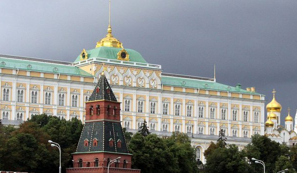 Κρεμλίνο: Να παραμείνουν απόρρητες οι συνομιλίες Πούτιν - Τραμπ - Φωτογραφία 1