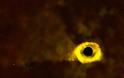 TESS: Μια γιγαντιαία μαύρη τρύπα καταπίνει ένα άστρο