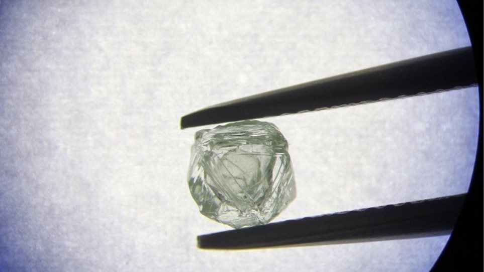 Διπλό διαμάντι-μήτρα, ηλικίας άνω των 800 εκατομμυρίων ετών - Φωτογραφία 1