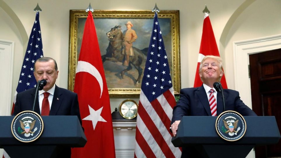 Διαμαρτυρίες της Τουρκίας προς τις ΗΠΑ για ένα «like» στο Twitter - Φωτογραφία 1