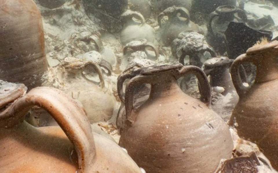Ανακαλύφθηκε ένα από τα καλύτερα διατηρημένα αρχαία ναυάγια της Μεσογείου (video) - Φωτογραφία 1