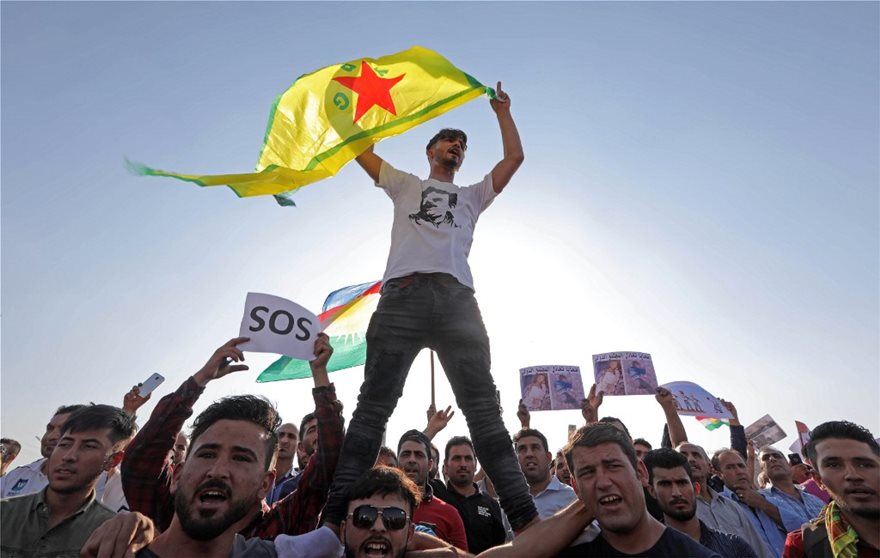 «Ερντογάν δικτάτορα»: Χιλιάδες Κούρδοι διαδηλώνουν κατά της Τουρκίας - Φωτογραφία 2