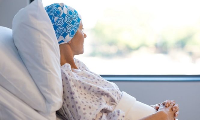 Οργισμένο “κατηγορώ” ογκολόγου που έχασε καρκινοπαθή ασθενή της γιατί καθυστέρησε η έγκριση φαρμάκου - Φωτογραφία 1