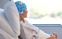 Οργισμένο “κατηγορώ” ογκολόγου που έχασε καρκινοπαθή ασθενή της γιατί καθυστέρησε η έγκριση φαρμάκου