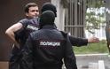Ρώσοι αστυνομικοί έκαψαν τα οπίσθια υπόπτου για ληστεία