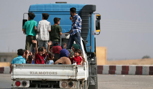 Έκκληση ΟΗΕ: Τουλάχιστον 160.000 οι εκτοπισμένοι από την εισβολή στη Συρία. - Φωτογραφία 1