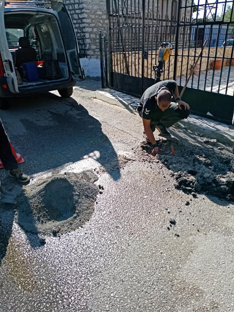 Αποκατάσταση βλαβών στο δίκτυο ύδρευσης από συνεργείο του Δήμου, στο ΒΑΣΙΛΟΠΟΥΛΟ Ξηρομέρου - [ΦΩΤΟ] - Φωτογραφία 11