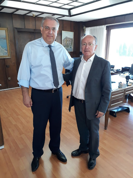 Συνάντηση του Δήμαρχου Μαραθώνος με τον Υπουργό Εσωτερικών - Φωτογραφία 1