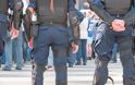 H δικογραφία για τον «λαδωμένο» αστυνομικό στη Δυτική Αττική