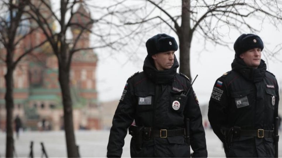 Ρωσία: Οι αρχές «κατέβασαν» τρεις Αμερικανούς διπλωμάτες από τρένο - Φωτογραφία 1