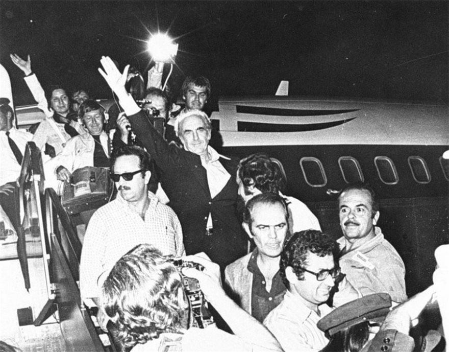 18 Οκτωβρίου 1981: «Το ΠΑΣΟΚ στην κυβέρνηση, ο λαός στην εξουσία» - Φωτογραφία 9
