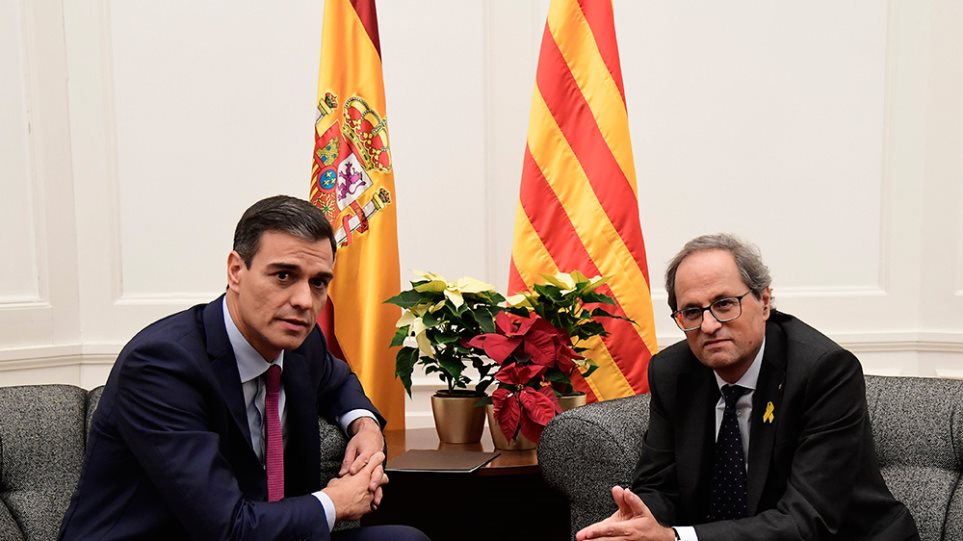 Στα άκρα Μαδρίτη - Καταλονία: Ο Σάντσεθ απέρριψε το αίτημα του Τόρα για διαπραγμάτευση - Φωτογραφία 1