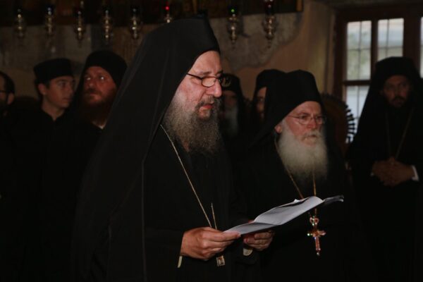 12631 - Ο Οικουμενικός Πατριάρχης στην πρωτεύουσα του Αγίου Όρους - Φωτογραφία 7