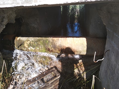 Σοβαρή και μεγάλη η βλάβη στον αγωγό ύδρευσης του ΑΣΤΑΚΟΥ - Έχει διατεθεί υδροφόρα να προμηθευτούν τα νοικοκυριά νερό - [ΦΩΤΟ-ΒΙΝΤΕΟ] - Φωτογραφία 11