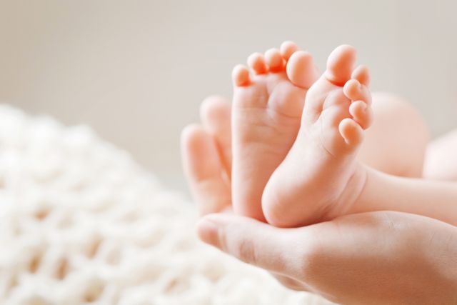 Επίδομα γέννας : Οι δικαιούχοι και τα εισοδηματικά κριτήρια - Φωτογραφία 1