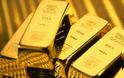 Γιατί οι κεντρικές τράπεζες μαζεύουν χρυσό και οι ιδιώτες πουλάνε