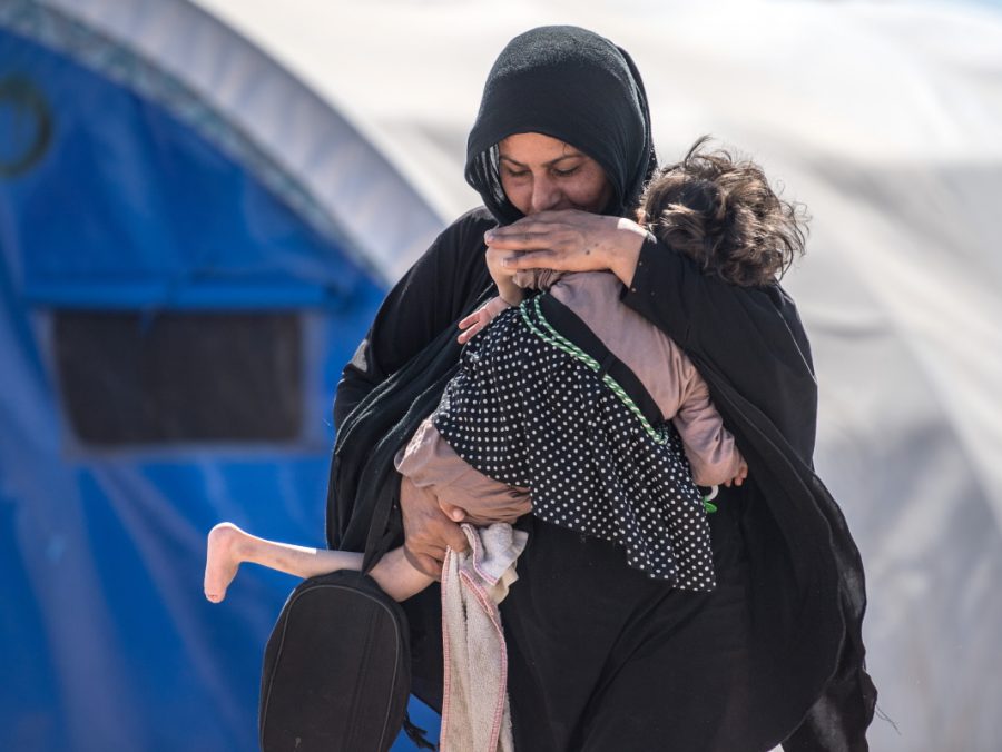 Δραματική έκκληση να απελευθερωθούν γυναίκες και παιδιά από τους καταυλισμούς των ISIS στη Συρία - Φωτογραφία 1