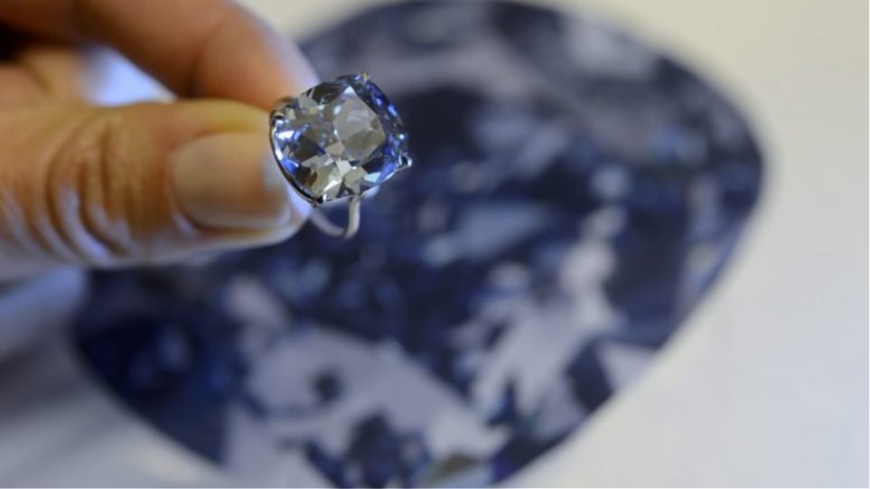 Διαμάντι αξίας €1,6 εκατ. ευρώ εκπλάπη από έκθεση κοσμημάτων - Φωτογραφία 1