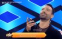 Ο Σάκης Τανιμανίδης τηλεφωνεί «on air» στον Κωνσταντίνο Αργυρό