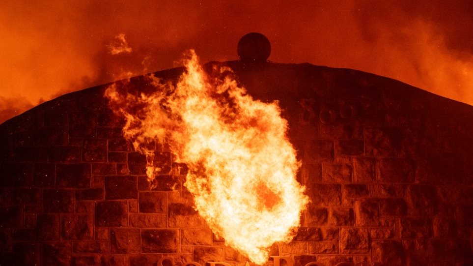 Καλιφόρνια: Τρομακτικό το μέγεθος των πυρκαγιών - - Φωτογραφία 1