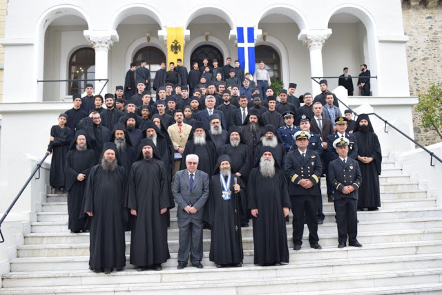 12678 - Δοξολογία για την εορτή της 28ης Οκτωβρίου στην πρωτεύουσα του Αγίου Όρους - Φωτογραφία 9