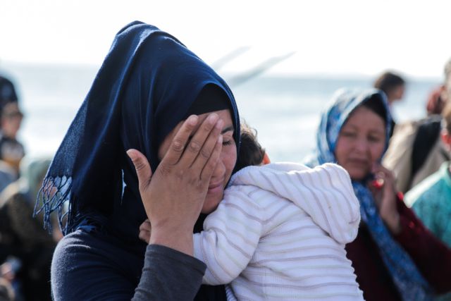 Αμείωτες οι προσφυγικές ροές στο Αιγαίο : Ξεπέρασαν τις 35.000 αφίξεις από τον Ιούλιο - Φωτογραφία 1