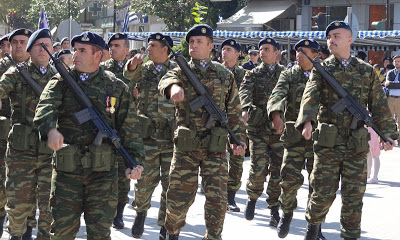 Φωτό από την παρέλαση του ΚΕΣΝ στην Καρδίτσα - Φωτογραφία 7