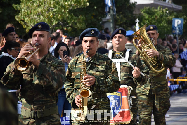 Φωτό από τη στρατιωτική παρέλαση στη Χίο - Φωτογραφία 55