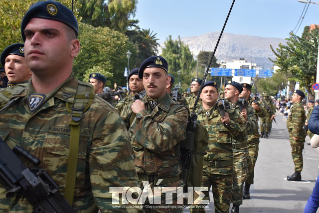 Φωτό από τη στρατιωτική παρέλαση στη Χίο - Φωτογραφία 8