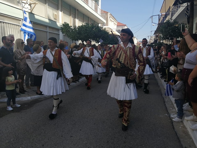 Η 28η Οκτωβρίου στον ΑΣΤΑΚΟ - [ΦΩΤΟ: Τζένη Παπαδημητρίου] - Φωτογραφία 11