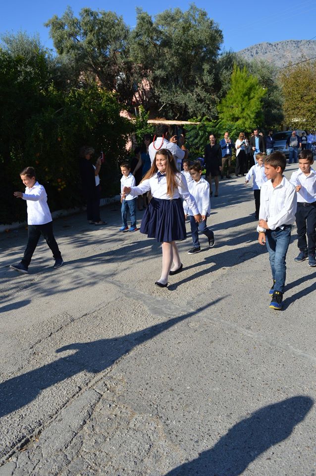 Η επέτειος του ΟΧΙ στο ΒΑΡΝΑΚΑ | ΦΩΤΟ: Βάσω Παππά - Φωτογραφία 12