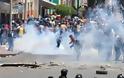 Βολιβία: Άγρια επεισόδια και 30 τραυματίες μεταξύ υποστηρικτών και αντιπάλων του Μοράλες - Φωτογραφία 1