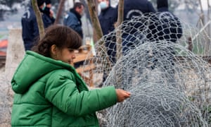 The Guardian : Το μεταναστευτικό σχέδιο της Μέρκελ θα μετατρέψει την Ελλάδα σε ένα τεράστιο κάμπινγκ μεταναστών - Φωτογραφία 2