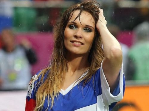 Τα ΚΑΥΤΑ κορίτσια του EURO 2012! (Photos) - Φωτογραφία 4