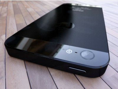 Χρήστης του Flickr έφτιαξε ένα τέλειο ομοίωμα ενός πιθανού iPhone 5! - Φωτογραφία 3